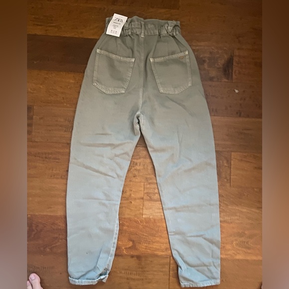 Zara Green Pants NWT! - Picture 2 of 4